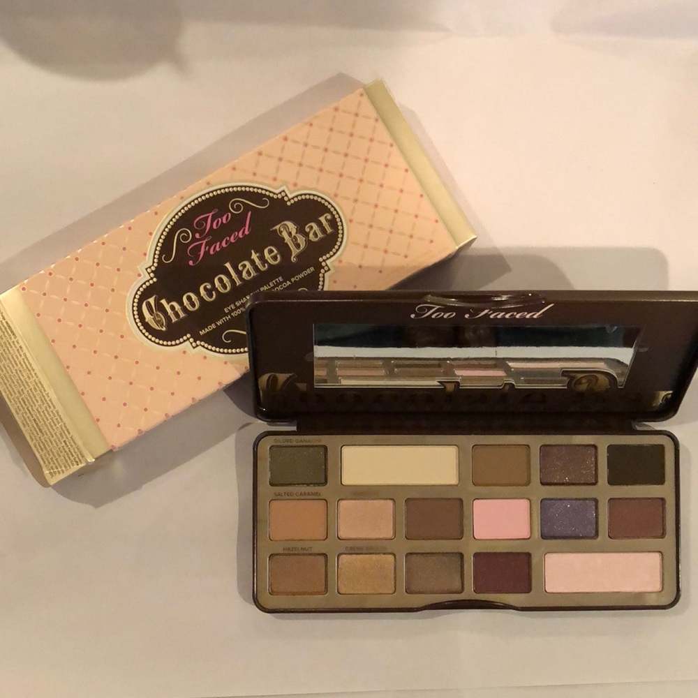 New! Two Faved Chocolate Bar Eyeshadow Palette